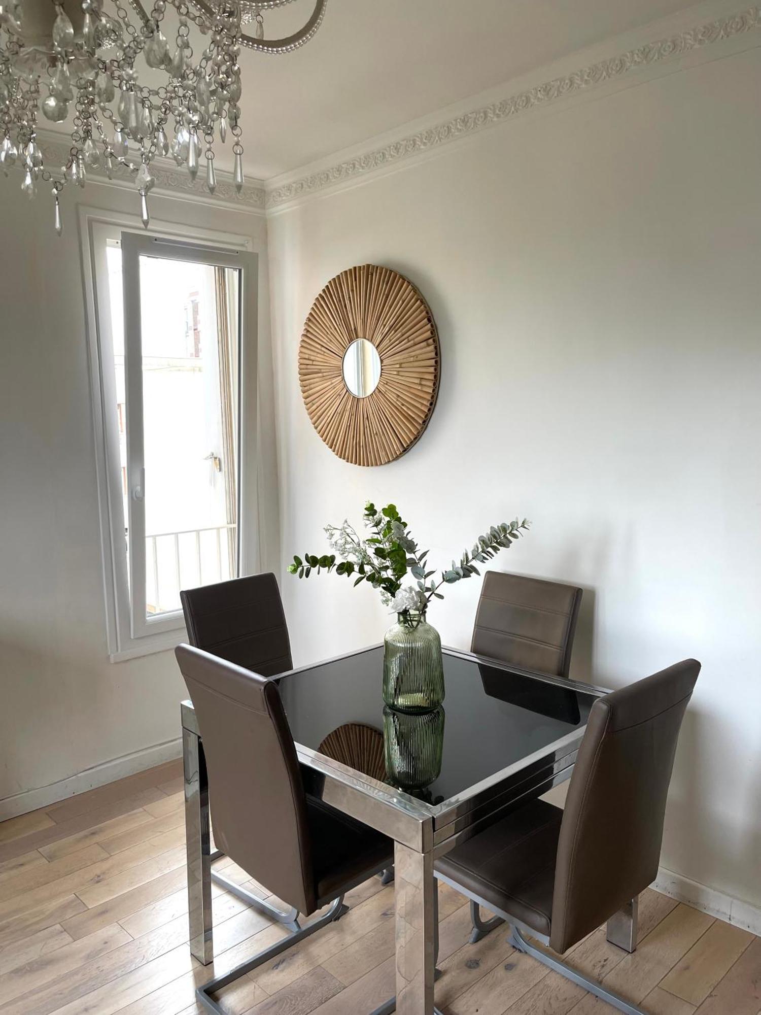 Tres Joli Appartement Mignon Confortable A Paris Villeneuve-La-Garenne Bagian luar foto